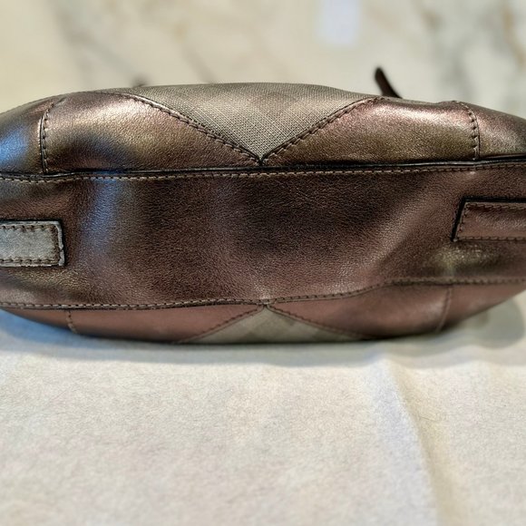 Burberry Silver Check and Leather Maiden Hobo Bag - Picture 8 of 12
